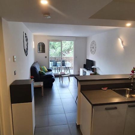 appartement résidence La Plage 4 **** La Londe-les-Maures Extérieur photo